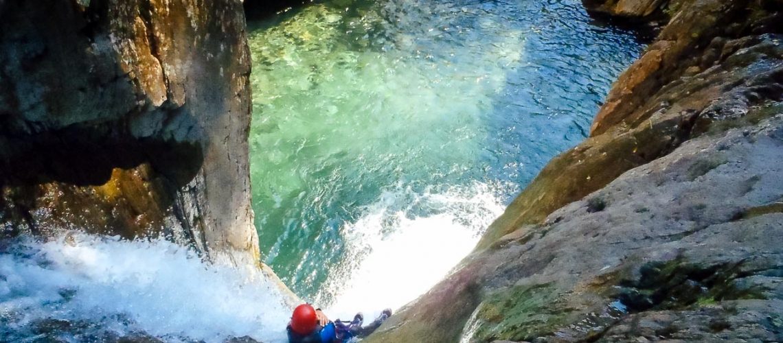 Canyon Artigue descente canyoning Ariège Pyrénées