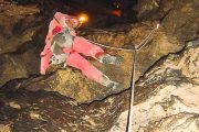 Spéléologie Ariège descente avec fractionnement